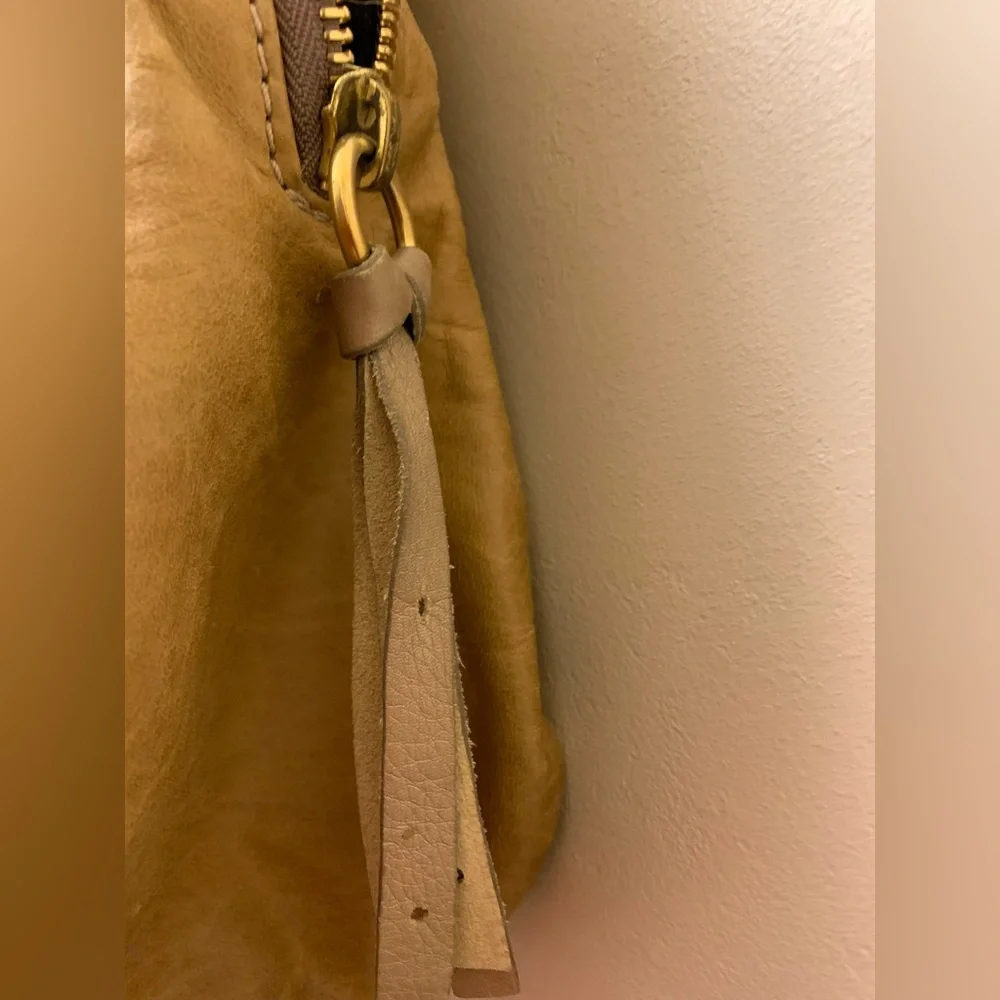 Chloe Quilted Women's Bag - Picture 4 of 10